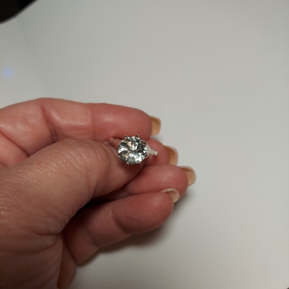 White Sapphire Ring - Picture 1 of 10
